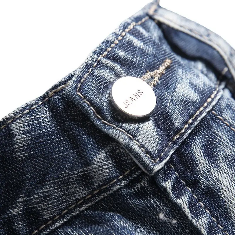 New Summer Men Retro Holes Thin Denim Shorts Jeans Good Quality Male Cotton Straight Loose Shorts Ripped Knee Length Jeans 42