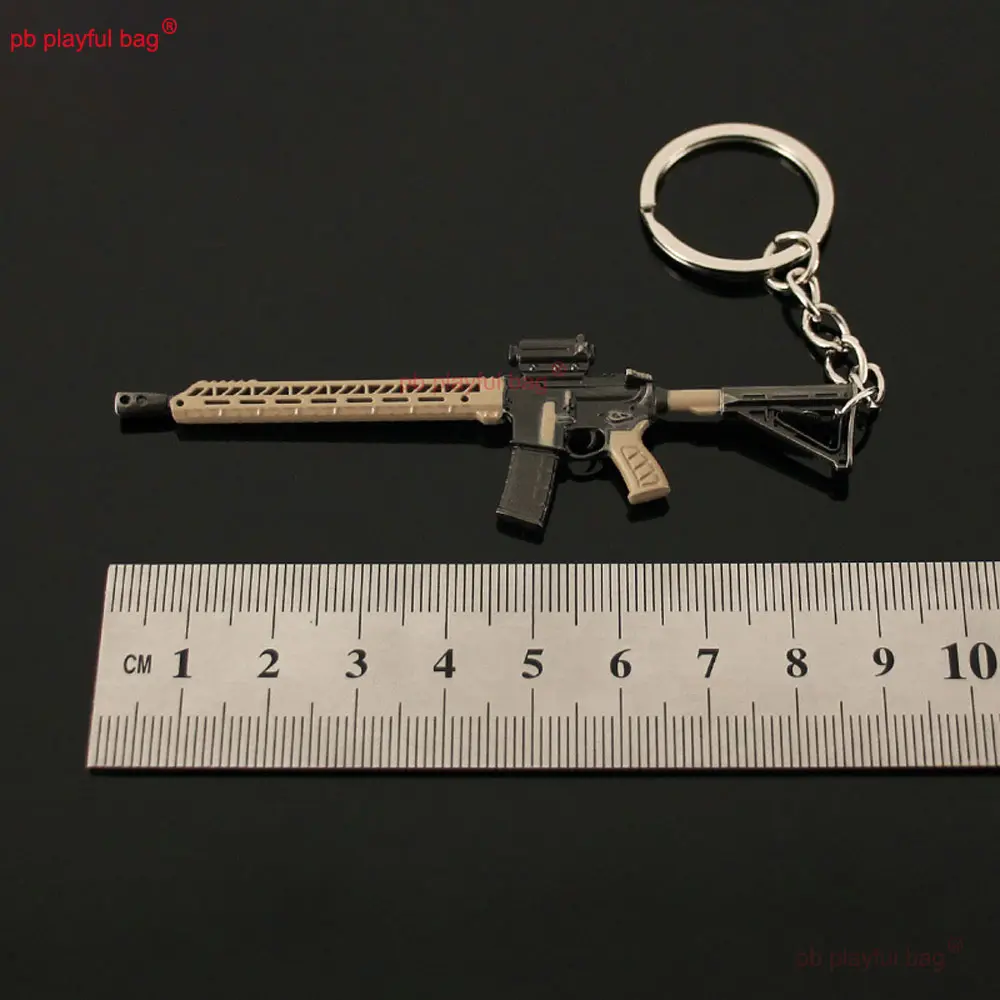 9cm Mini Gun Model Keychain Model MK107 Weapon Metal Decoration Pendant Car Key Chain CS Game Collection Toy Kids Gift ZG384