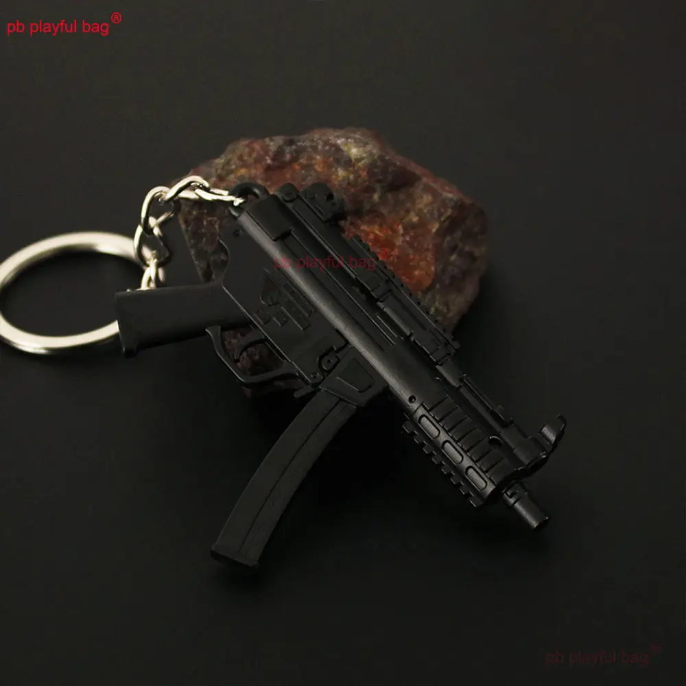 Mini Weapon Model Pendant G36C MP5K Gun Model Keychain Metal Decoration Pendant  CS Game Collection Toy Kid Christmas Gift ZG392