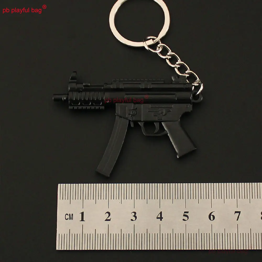 Mini Weapon Model Pendant G36C MP5K Gun Model Keychain Metal Decoration Pendant  CS Game Collection Toy Kid Christmas Gift ZG392