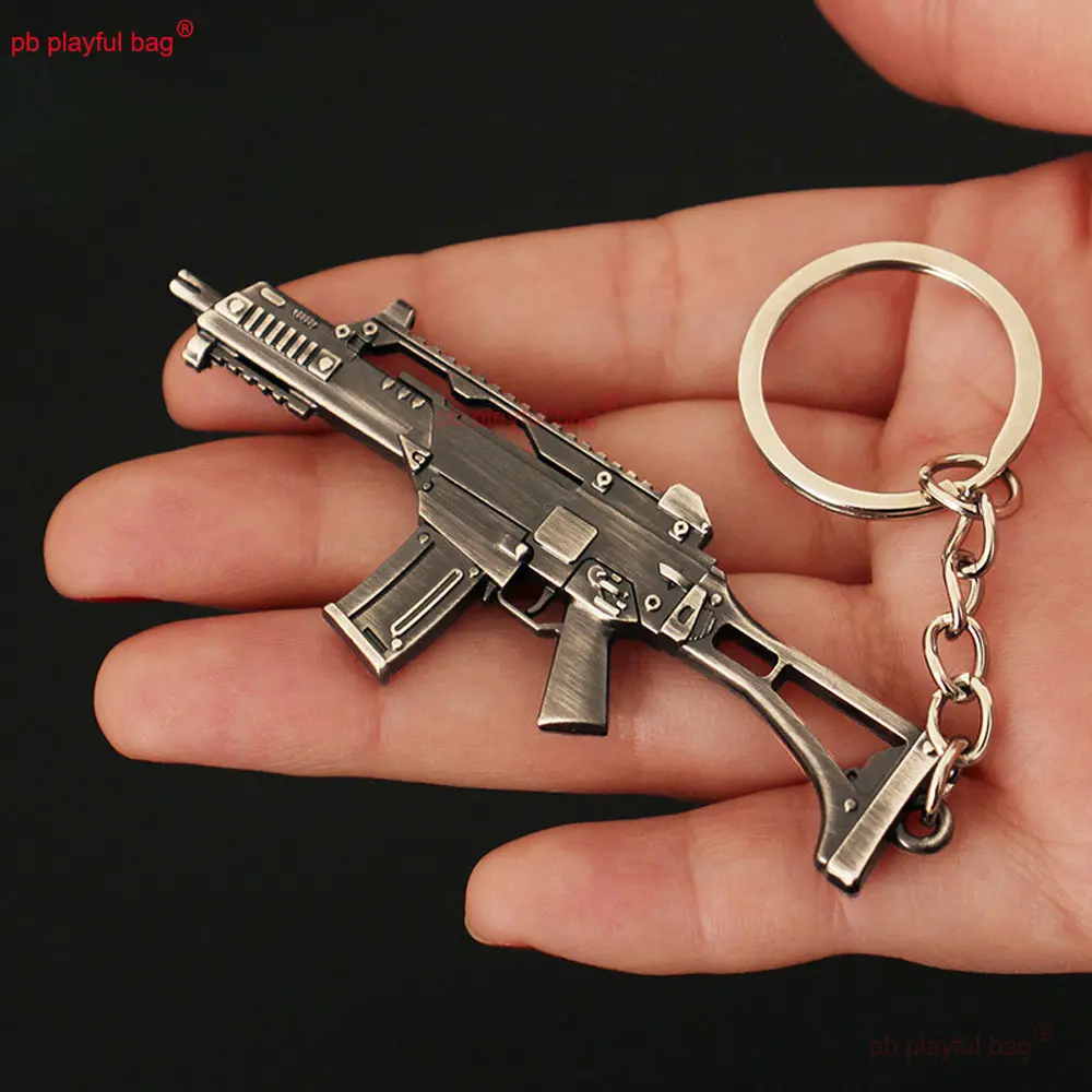 Mini Weapon Model Pendant G36C MP5K Gun Model Keychain Metal Decoration Pendant  CS Game Collection Toy Kid Christmas Gift ZG392
