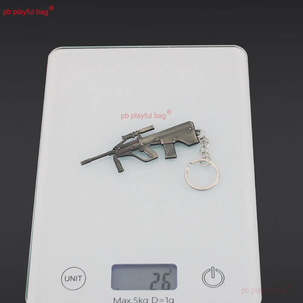 9cm Mini AUG Rifle Model Keychain Alloy Gun Toy Backpack Pendant Decoration Game Weapon Collection Kids Christmas Gifts ZG380