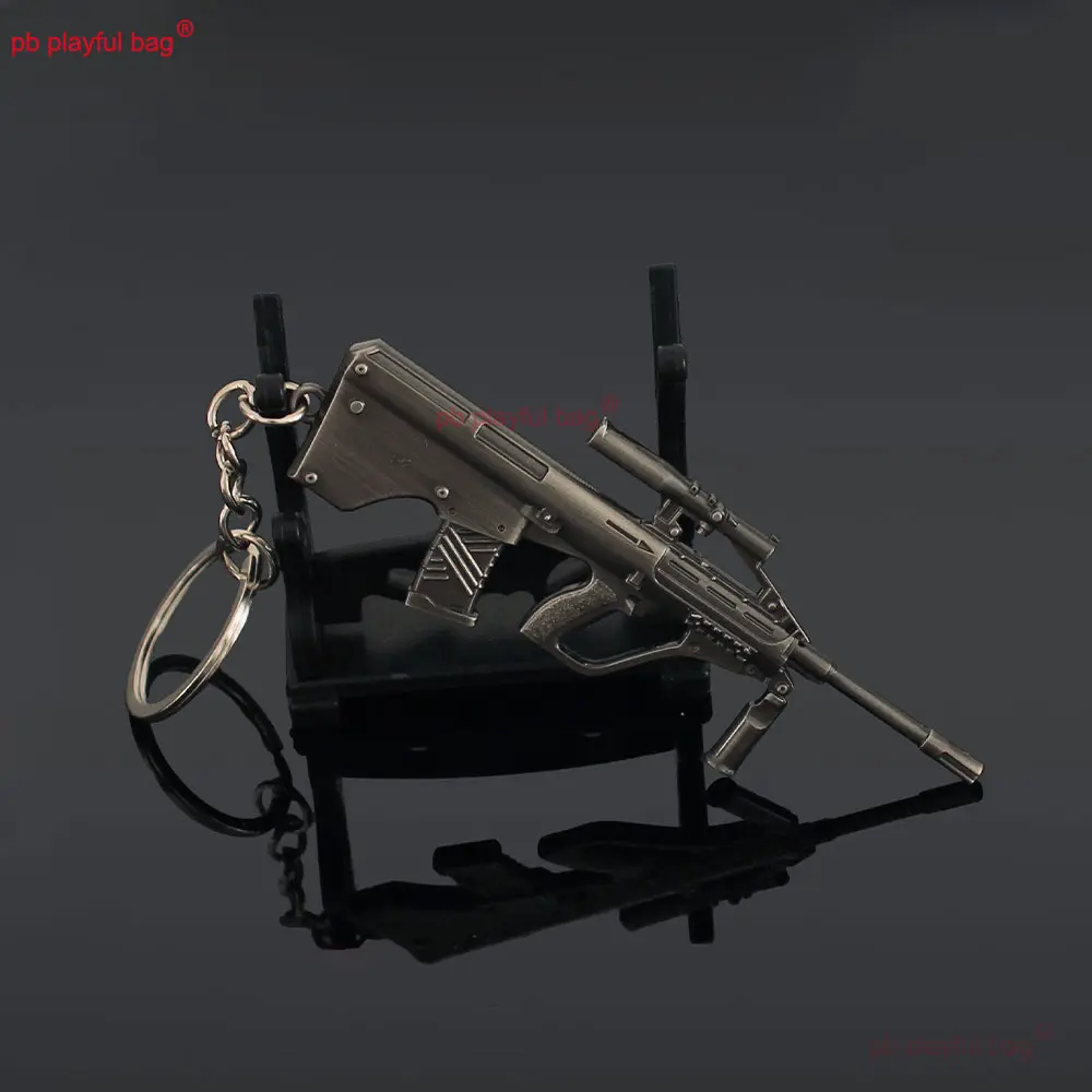 9cm Mini AUG Rifle Model Keychain Alloy Gun Toy Backpack Pendant Decoration Game Weapon Collection Kids Christmas Gifts ZG380