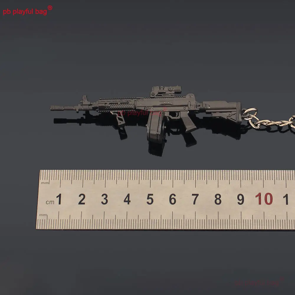 Mini 9cm T03 Rifle Metal Toy Gun Model Keychain Pendant Game Weapon Collect Decorative Action Figure Kids Christmas Gifts ZG396