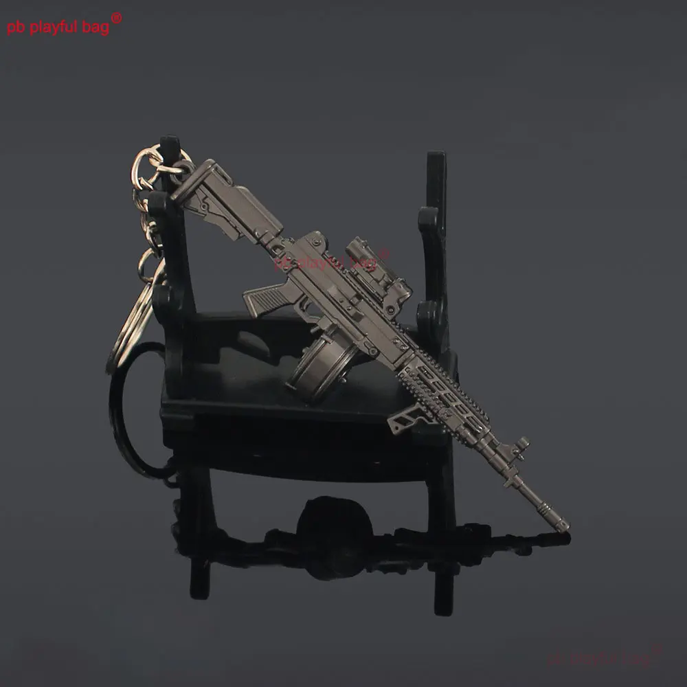 Mini 9cm T03 Rifle Metal Toy Gun Model Keychain Pendant Game Weapon Collect Decorative Action Figure Kids Christmas Gifts ZG396