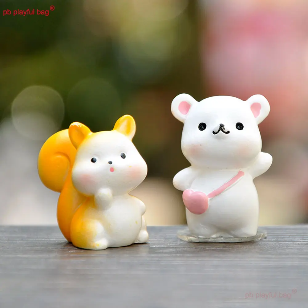 Cartoon Resin Mini Ornaments Animal Squirrel Cat Bear Rabbit Dinosaur Action Figure Simulation Model Toy Cute Kid Gift ZG278