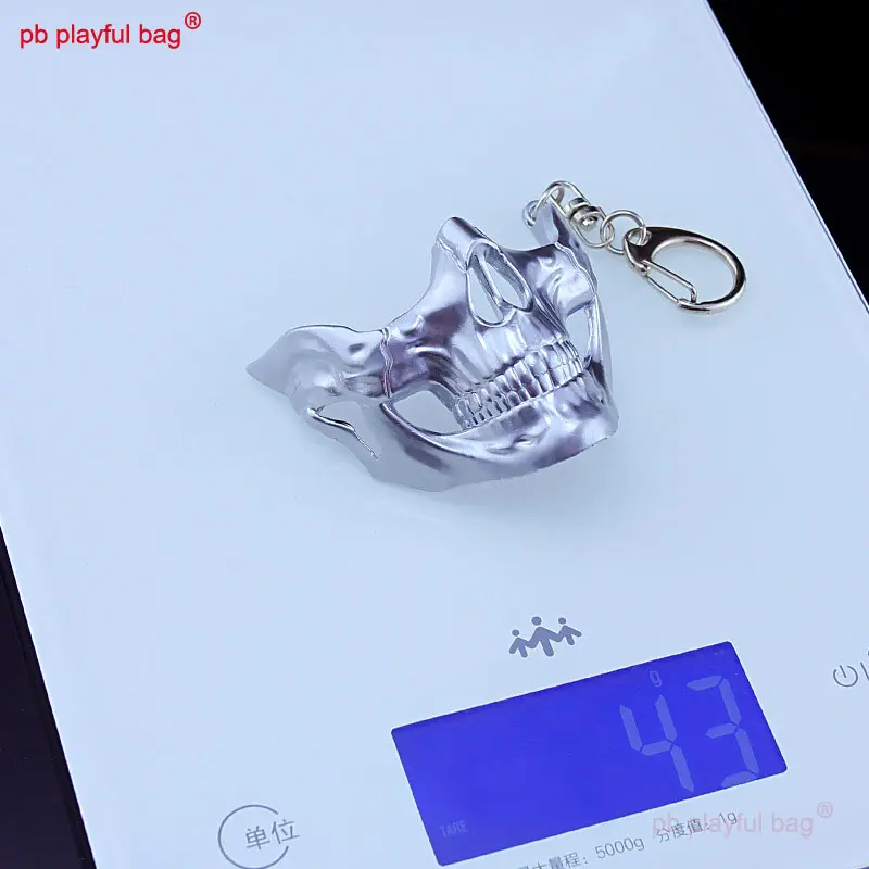5.5cm Mini Skeleton Mask Keychain Metal Pendant Model Action Figures Game Props Kids Toy Decorations Creative Gifts ZG194