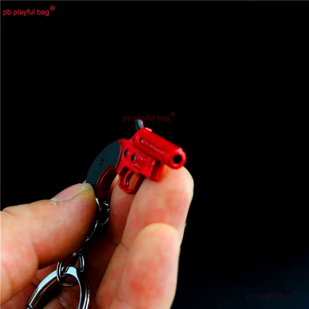 Hot Game Keychain Jewelry Weapon Metal Gun Model M416 AWM 98K Car Key Holders Mini Pendant Kids Toy Christmas Gifts ZG373