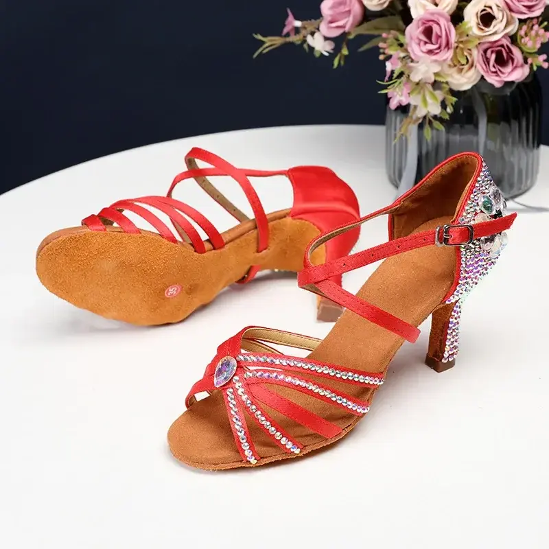 XIHAHA Fashion Women Party Dance Shoes Satin Shining Rhinestones Soft Bottom Latin Dance Shoes Woman Salsa Dance Shoes