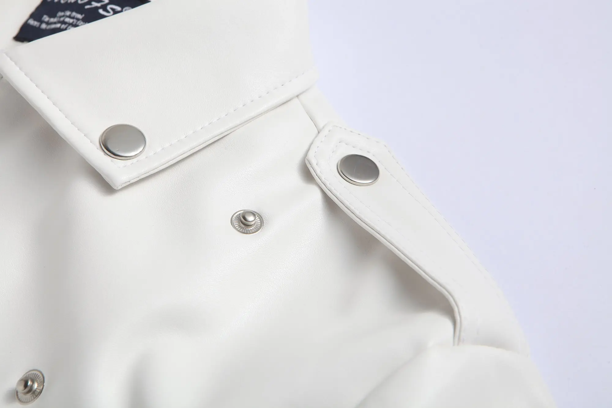 Men Slim White Leather Jackets Oblique Zipper Motorcycle Jackets New Men Outwear Moto Biker PU Leather Coats Size 4XL
