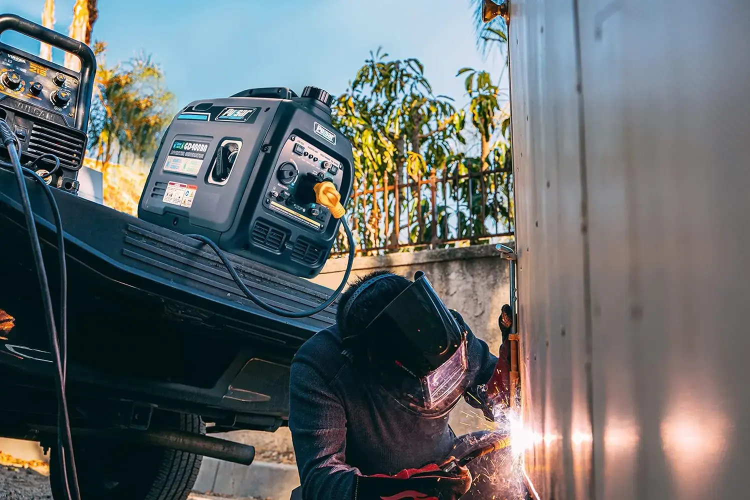4000W Portable super-quiet Dual Fuel & Parallel Capability, RV-Ready, CARB Compliant
