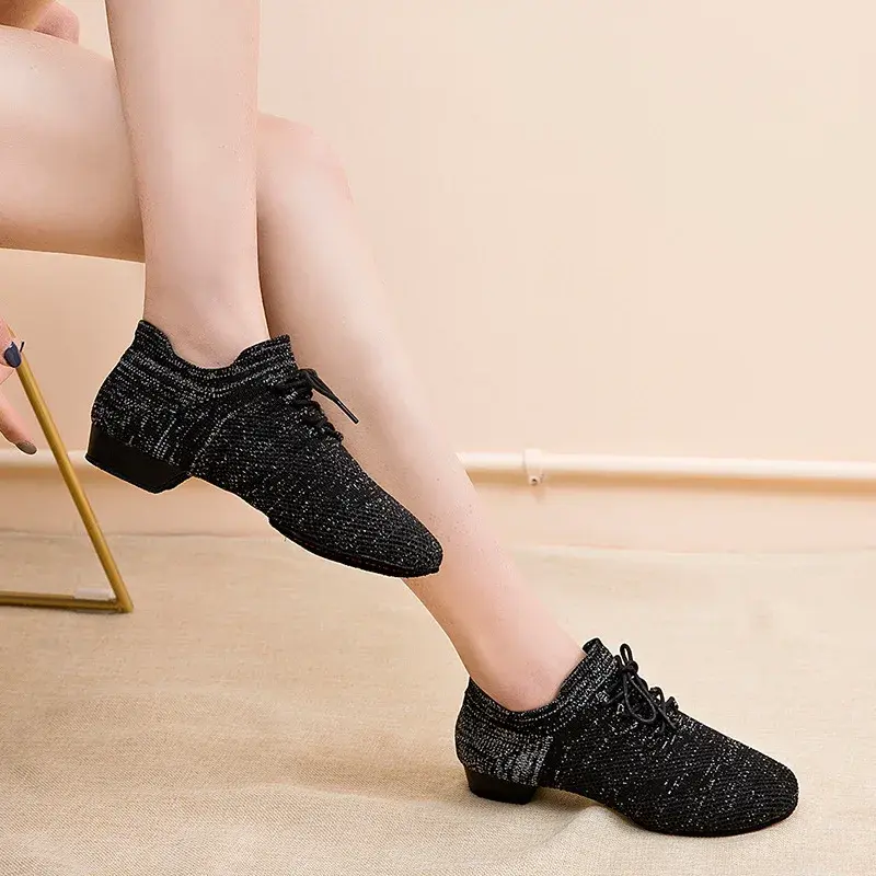 XIHAHA Women Latin Dance Shoes Girls Ladies Samba Rumba Ballroom Modern Tango Dancing Performance Shoes Woman  Square Fur Bottom