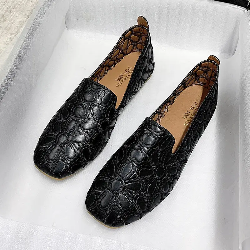 XIHAHA Fashion Cheap Square Toe Loafers Women Soft Leather Flats Ladies Hollow Out Flat Shoes Woman Flats Embroidery Loafers