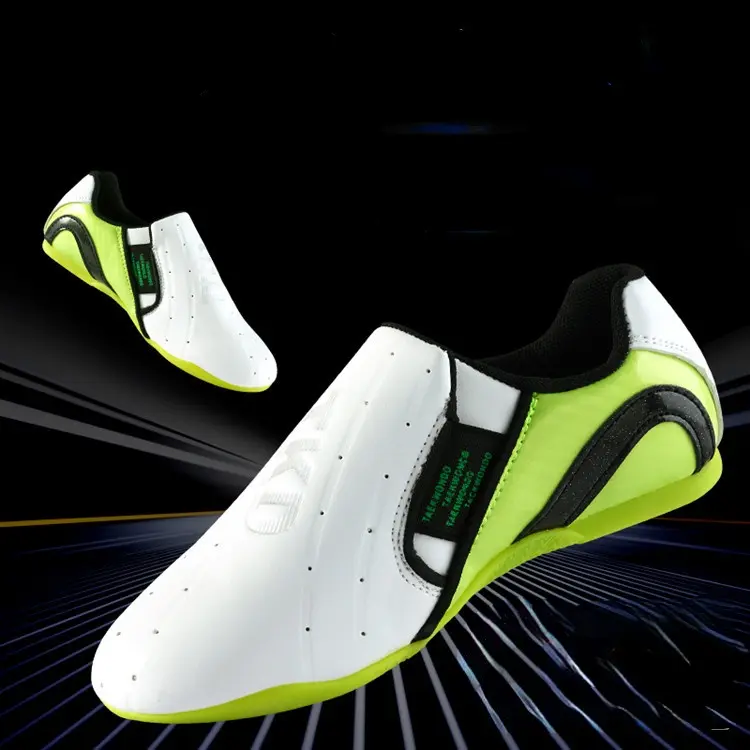 New Sport Shoes Children Taekwondo Shoe Men Wrestling Sneaker Women Breathable Karate Kung Fu Martial Art TaiChi Shoes Soft Sole