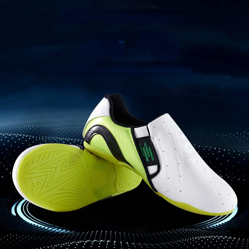 New Sport Shoes Children Taekwondo Shoe Men Wrestling Sneaker Women Breathable Karate Kung Fu Martial Art TaiChi Shoes Soft Sole