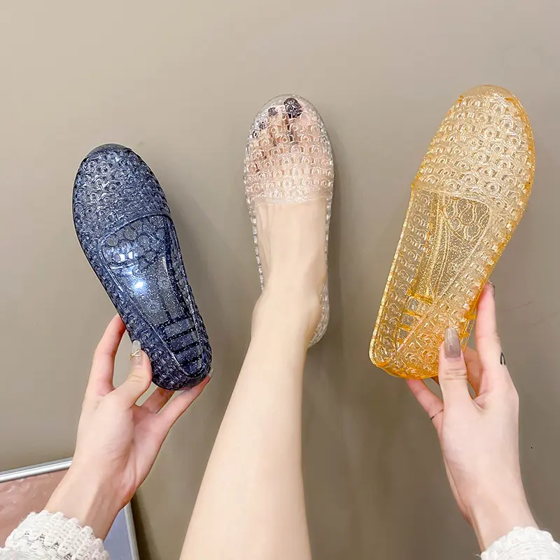 XIHAHA 2023 Fashion Beach Flat Woman Porous Shoes Girl Crystal Jelly Shoe Hollow Sandals Mother Shoes Sneaker Women's Shoes