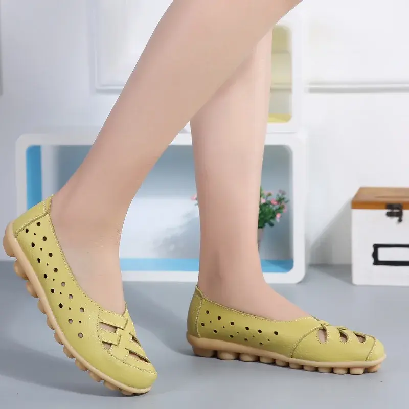 XIHAHA Women Summer Breathable Beef Tendon Bottom Non-slip Mother Dance Shoes Casual Girl Hole Slippers Large Size Woman Sandals