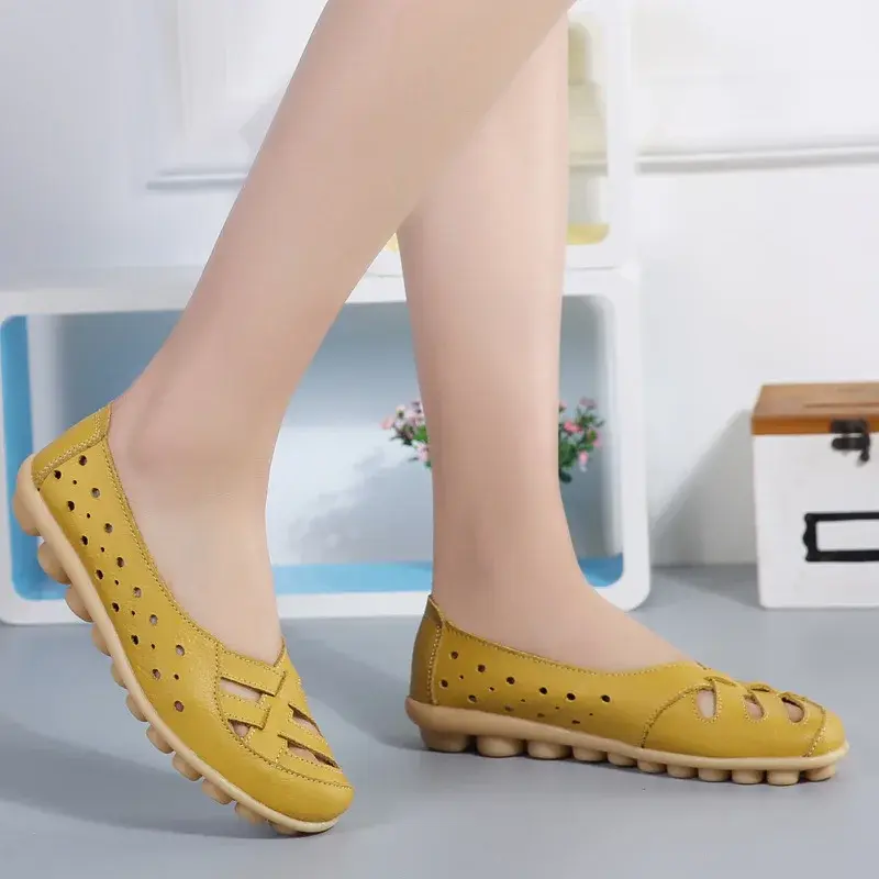 XIHAHA Women Summer Breathable Beef Tendon Bottom Non-slip Mother Dance Shoes Casual Girl Hole Slippers Large Size Woman Sandals