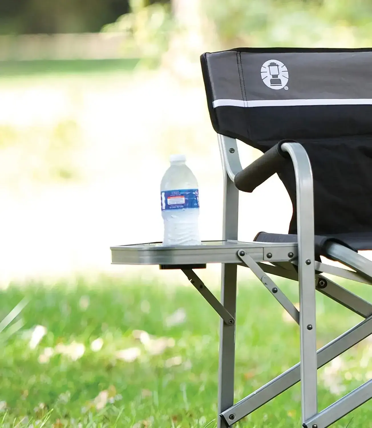 Portable Camping Chair with Side Table & Cup Holder, Lightweight Folding Deck Chair with Padded Armrests