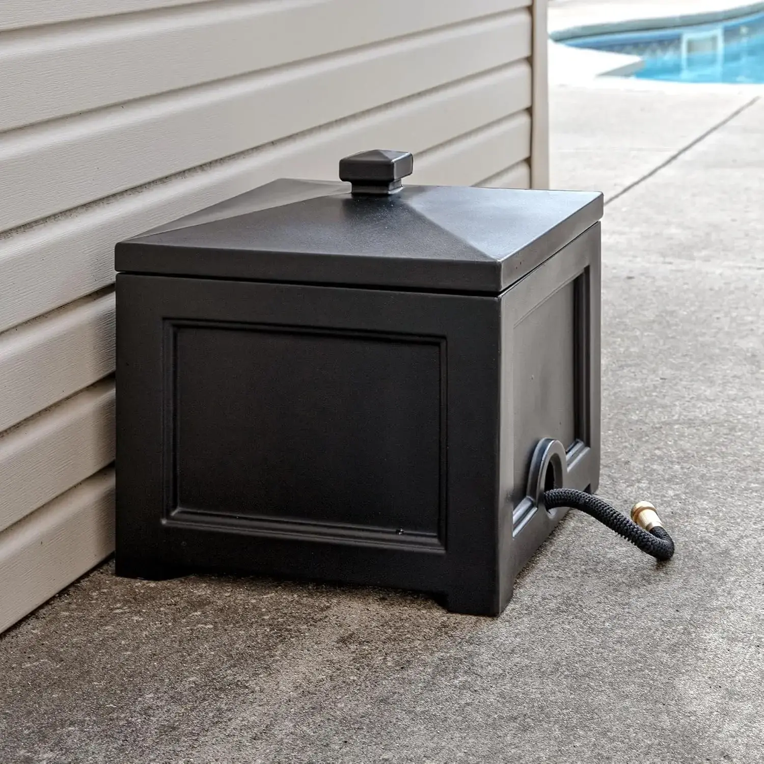 Fairfield Garden Hose Bin - Black - 17in L x 17in W x 18in H - Holds up to 100 ft. of standard garden hose (5858-B)