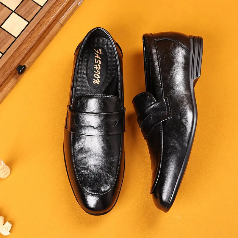 XIHAHA Fashion Men Shoe Man Casual Driving British Round Toe Lazy Shoes Male Leather Cowhide Shock Absorption Business Peas Shoe