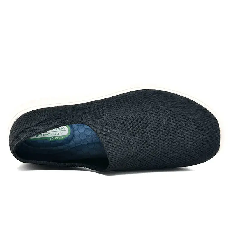 XIHAHA Middle Aged Elderly Shoes Men Breathable Mesh Sneaker Lightweight Loafers Walking Shoe Slip-on Tennis Shoes Woman Couple