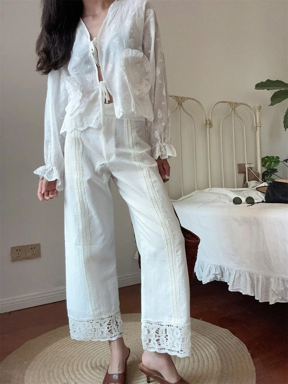 Women's French Commuting Relaxation Loose Casual Embroidered Wide Leg Pants Cotton Hemp White Long Pants