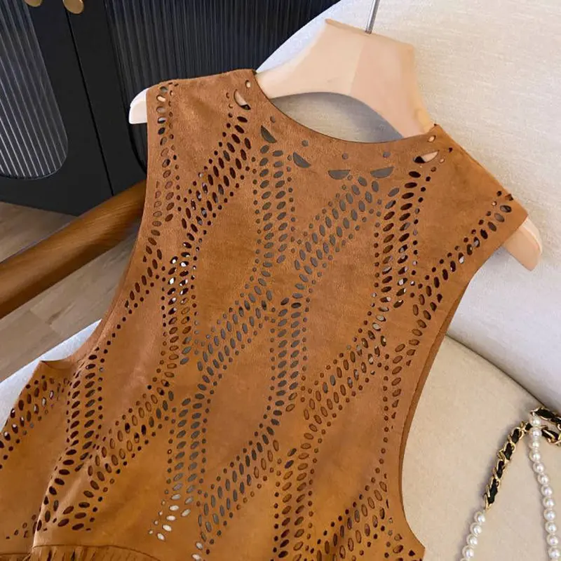 Women's Western Cowboy Wandering Style Retro Suede Fringe Hollow Out Thin Travel Vest