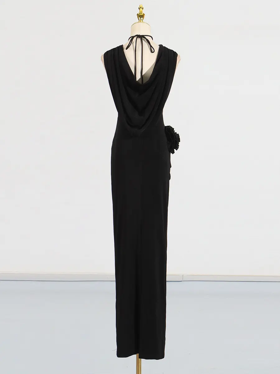 Women's Hanging Neck Dress Long Skirt Niche Metal Buckle Decoration Slim Fit and Slimming Long Dress