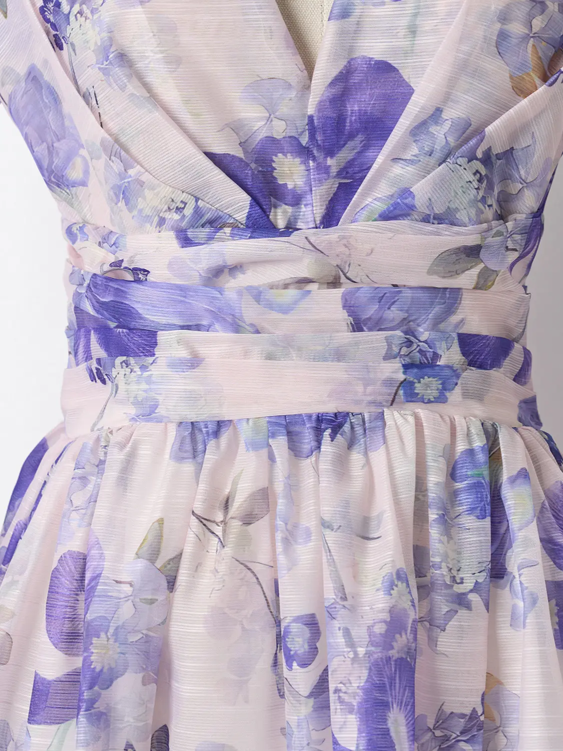 Small Niche Court Style Spring and Summer New V-neck Purple Print Vacation Style Long Sleeved Temperament A-line Short Dress