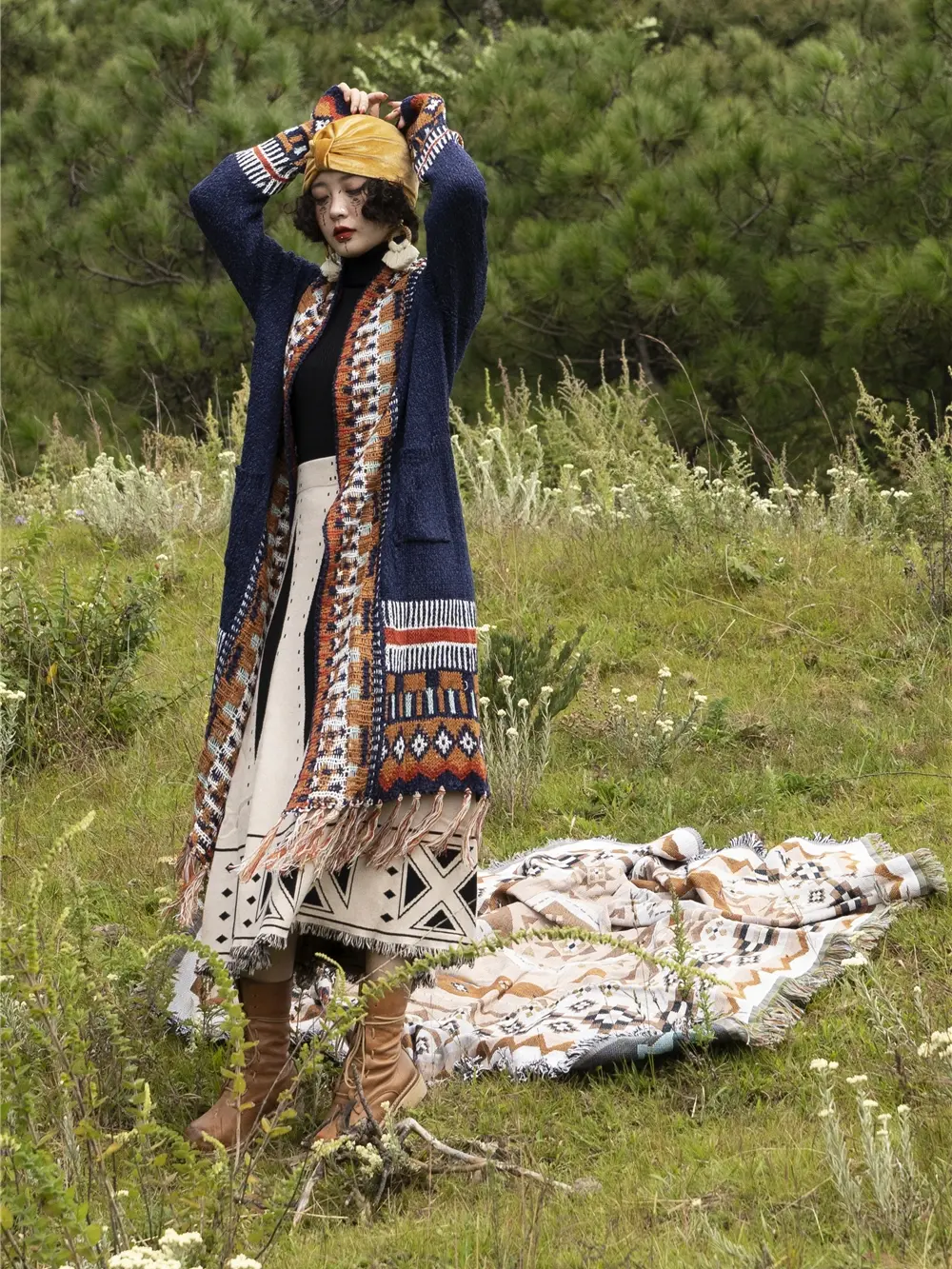 Autumn and Winter Bohemian Women Retro Fringed Cardigan National Wind Mid-length Sweater Loose Knit Jacket