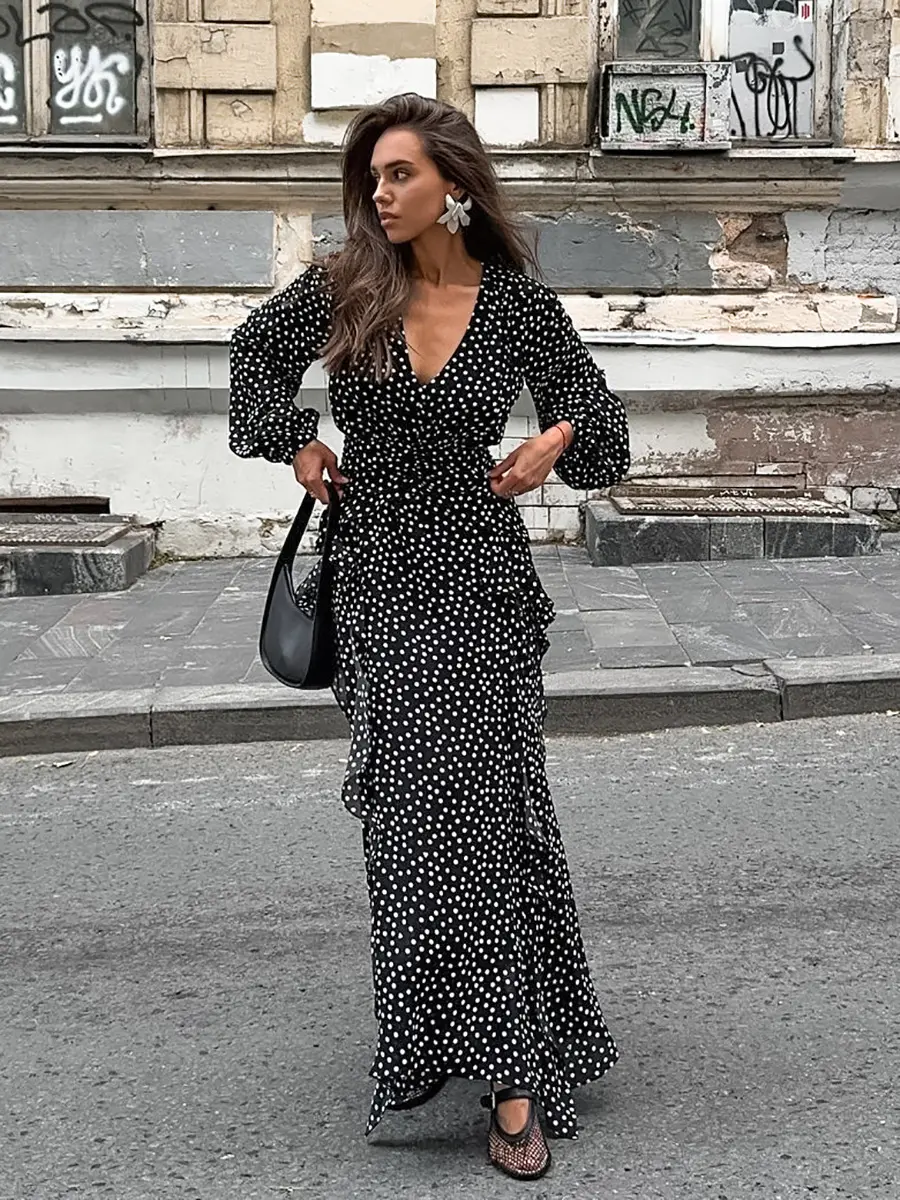 Women's Retro V-neck Bubble Sleeves Polka Dot Versatile Long Sleeves Ruffle Edge Slimming Dress