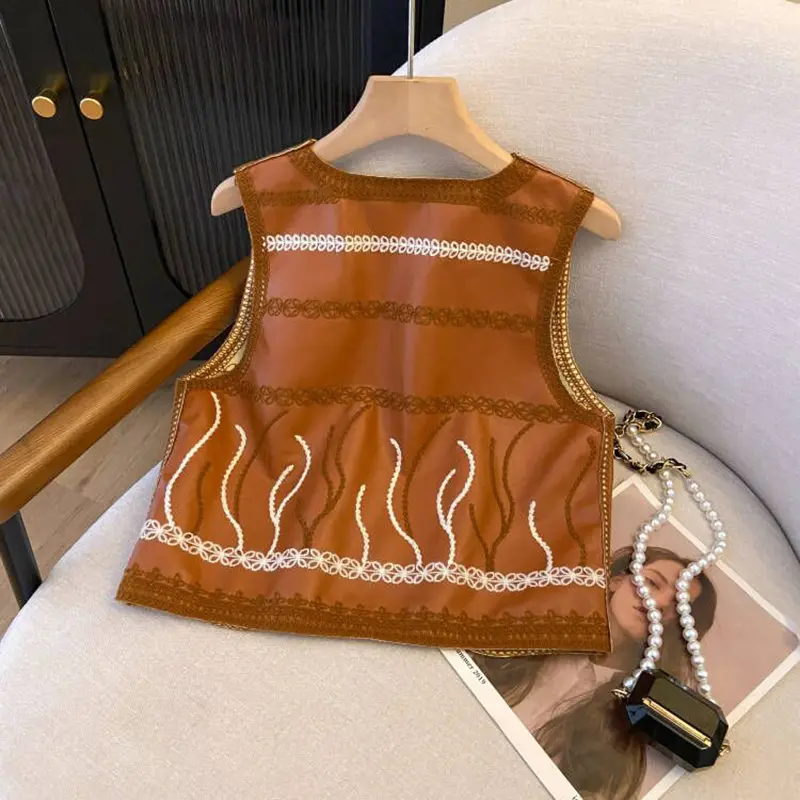 Brown Bohemian Embroidered Leather Vest Women's Vintage Travel Outfit