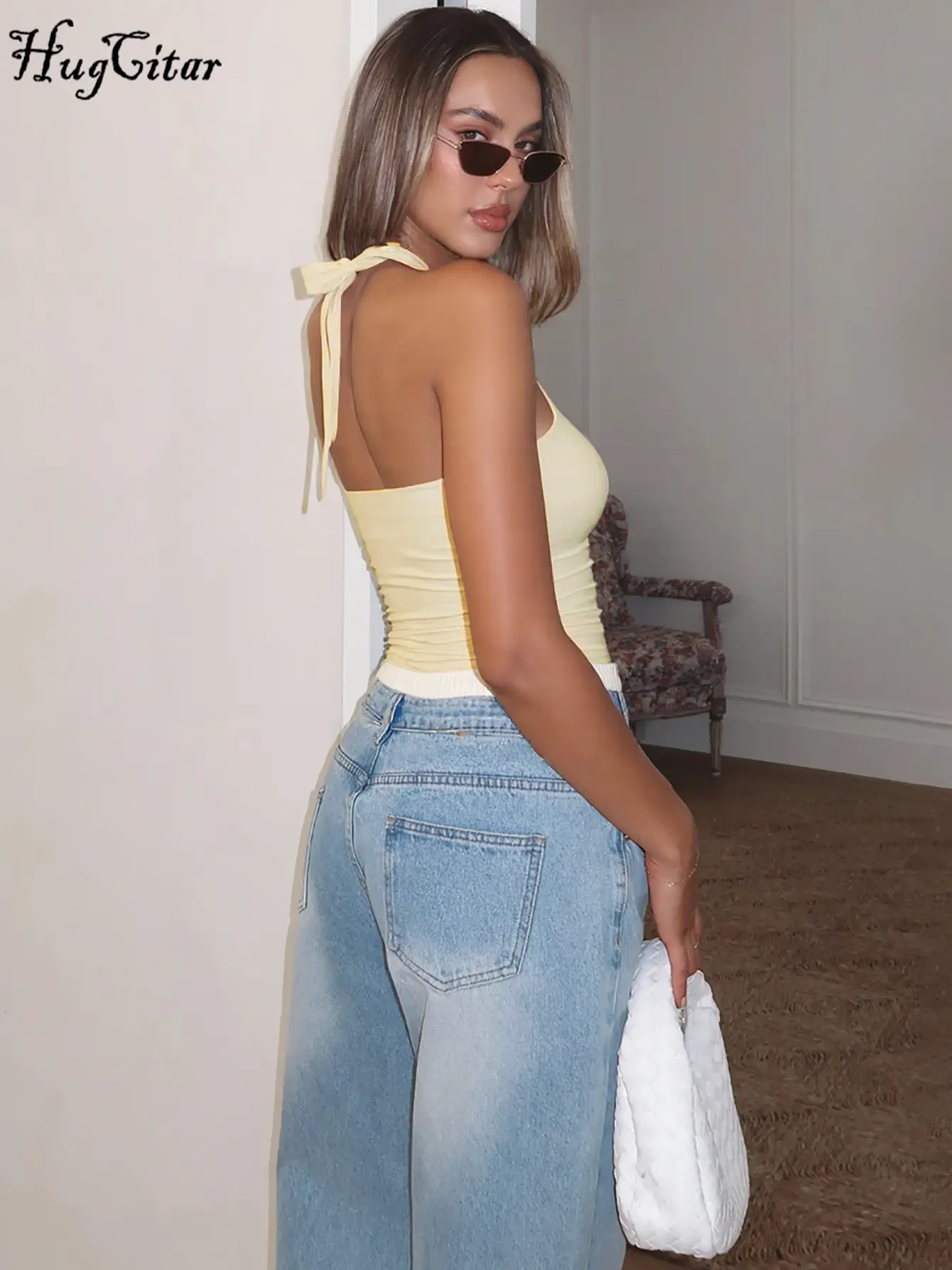 Hugcitar Women Fashion Halter Solid Loop Backless Bandage Sexy Crop Tank Top 2025 Summer Casual Clothes Streetwear Vacation Club