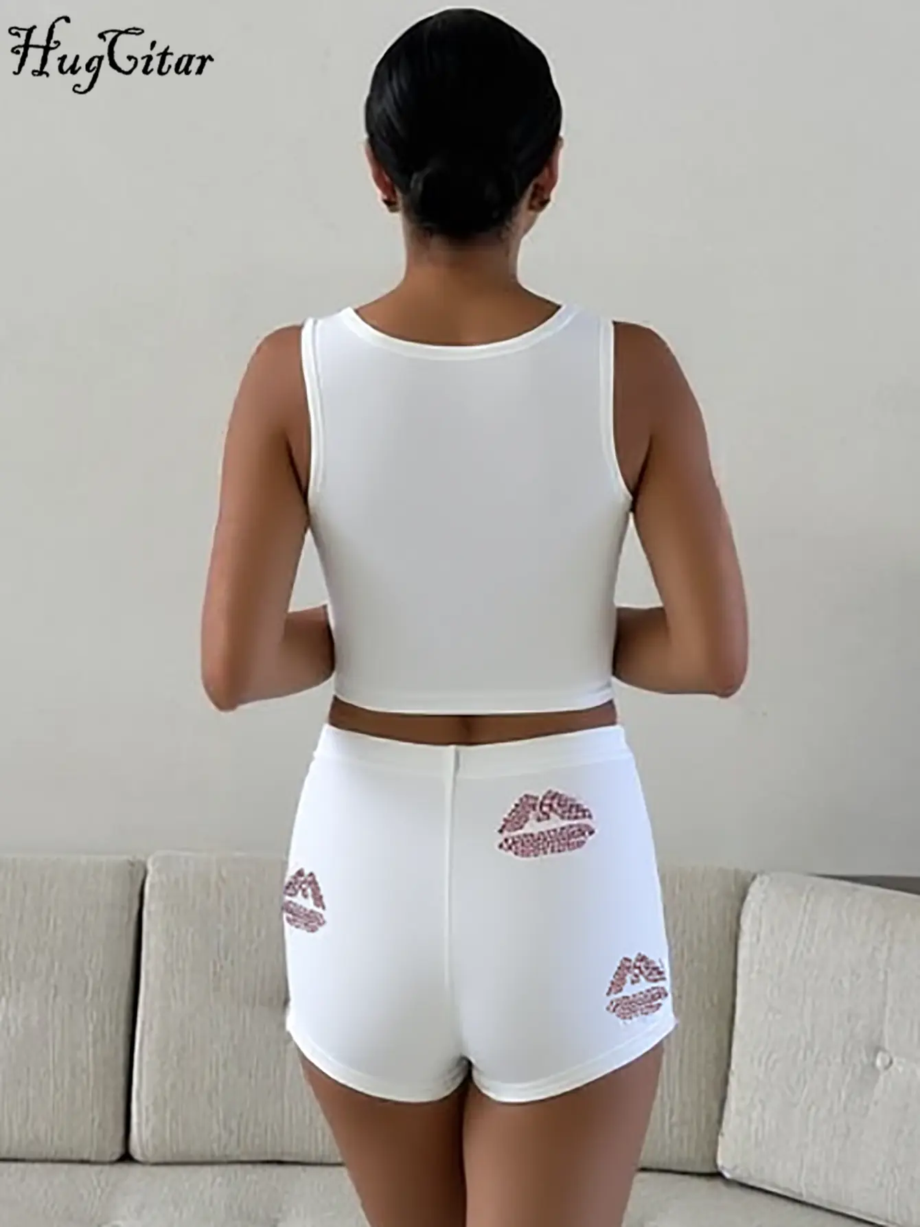 Hugcitar Fashion Sequined Straps Sexy Slim Crop Tank Top Shorts 2 Piece Matching Sets Summer Women Festival Outfits Party Yoga
