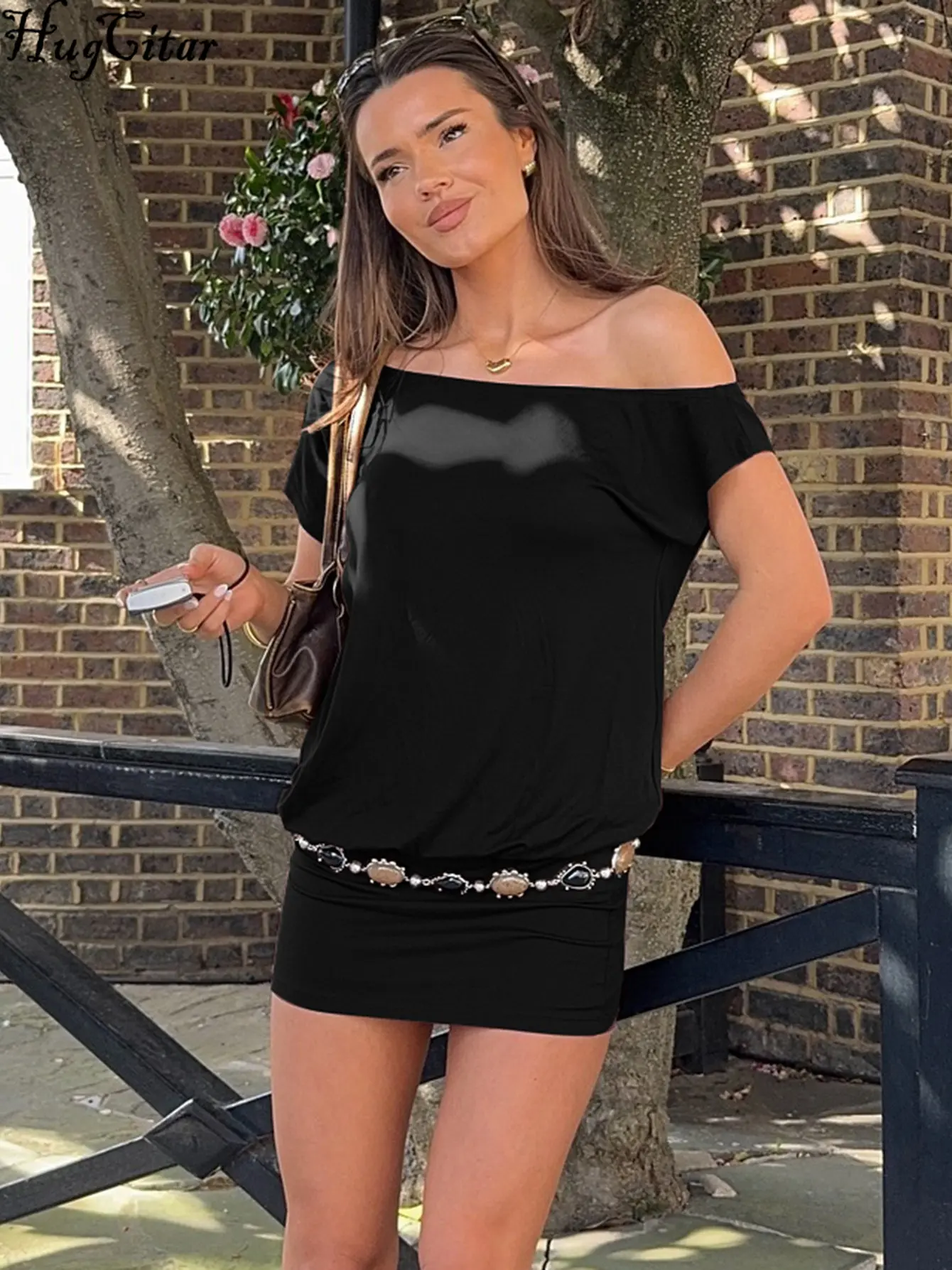 Hugcitar Women Fashion Skew Collar Black Short Sleeve Sexy Slim Mini Dress Summer Casual Y2K Clothes Vacation Streetwear Party