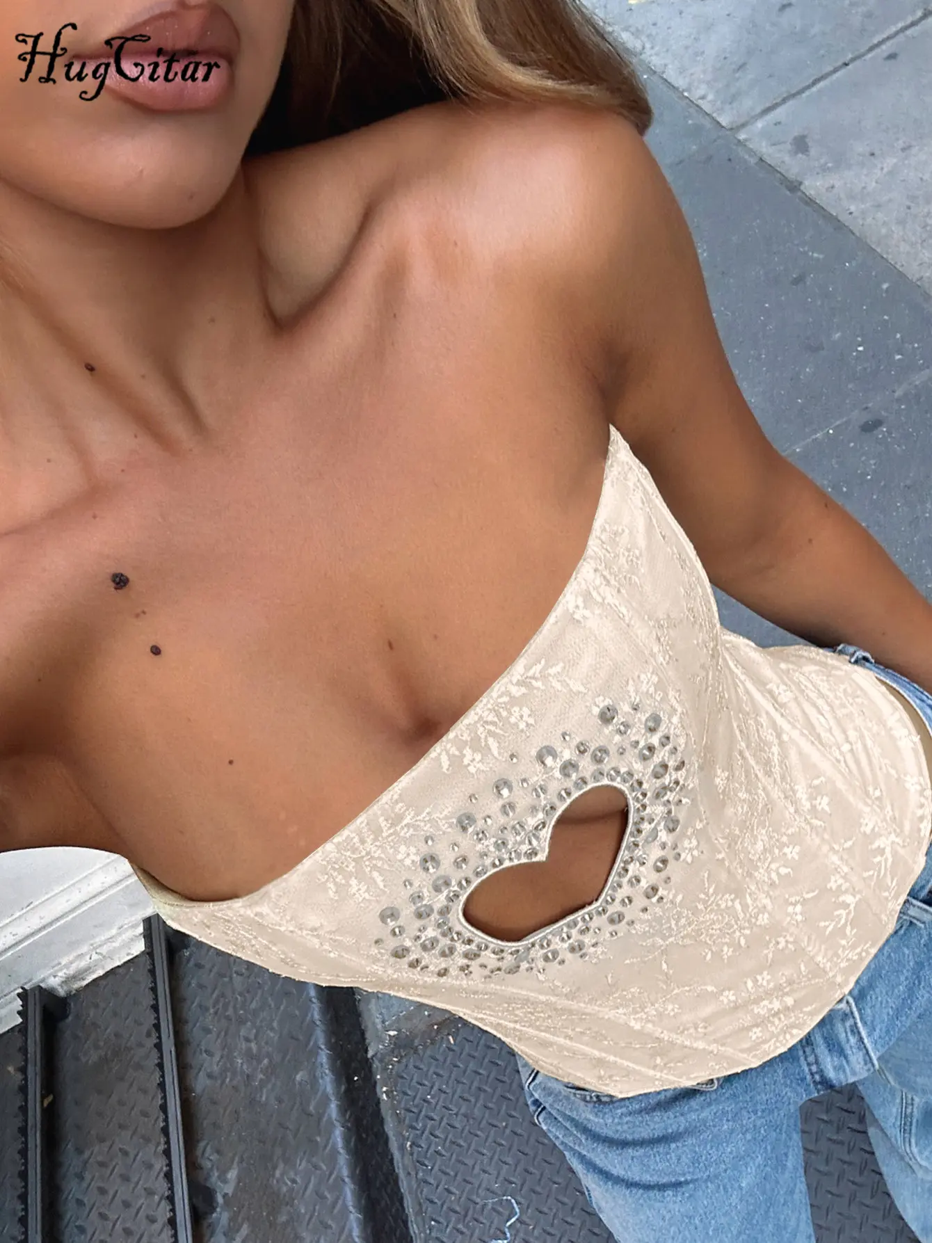 Hugcitar 2025 Summer Sequined Sexy Strapless Heart Shape Cut Out Zipper Crop Tank Top Fashion  Women Outfits Birthday Party Club