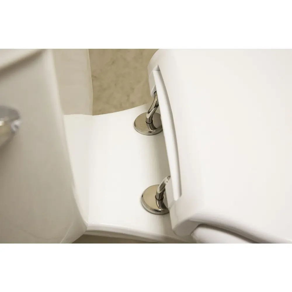 2445646-1W Closed Front with Cover Oversize Toilet Seat, White