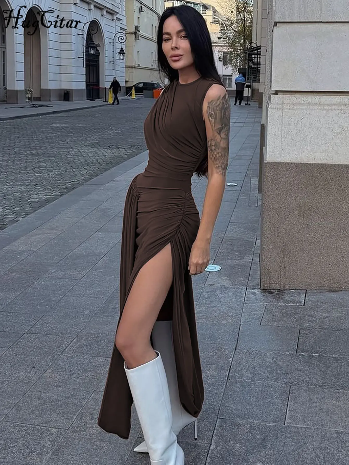 Hugcitar Solid O Neck Sleeveless Ruched Slit Sexy Elegant Bodycon Maxi Dress 2025 Spring Women Y2K Clothes Party Vacation