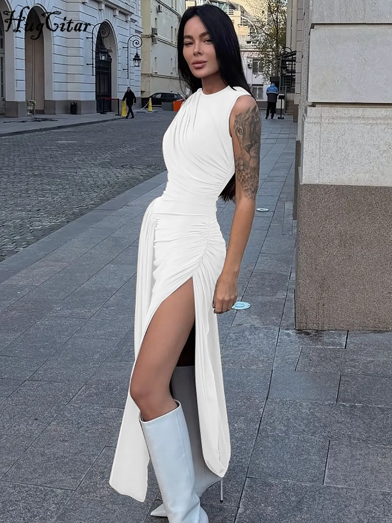 Hugcitar Solid O Neck Sleeveless Ruched Slit Sexy Elegant Bodycon Maxi Dress 2025 Spring Women Y2K Clothes Party Vacation