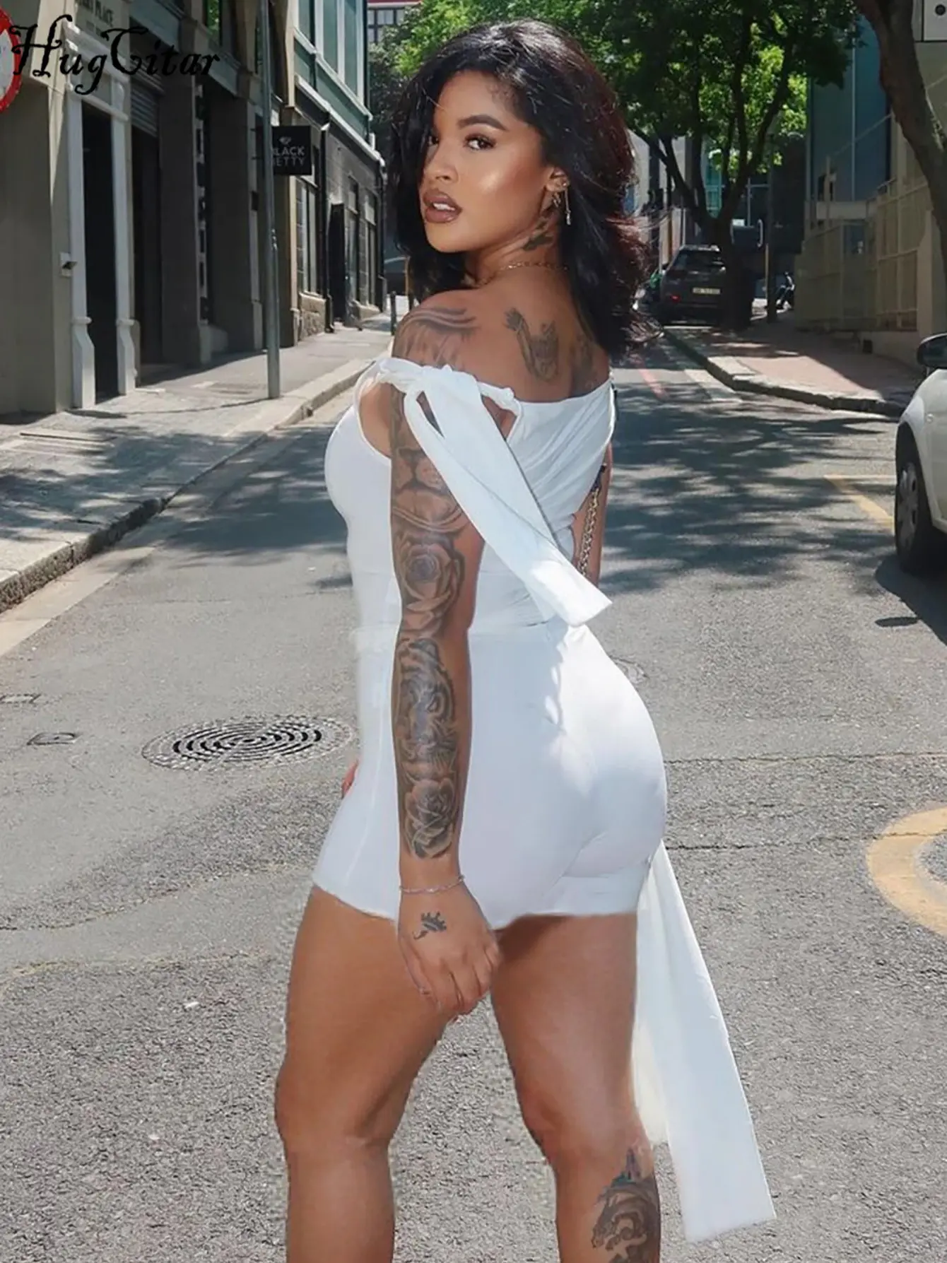 Hugcitar Fashion 2 Pcs Matching Sets Skew Collar Bandage Sexy Crop Tank Top Shorts Summer Women Y2K Clothes Steetwear Party Club