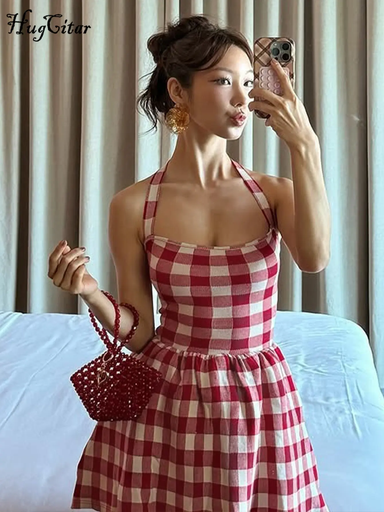 Hugcitar Plaid Print Halter Backless Sexy Button Elegant Pleated Mini Dress Women Fashion Vacation Y2K Outfits Birthday Party