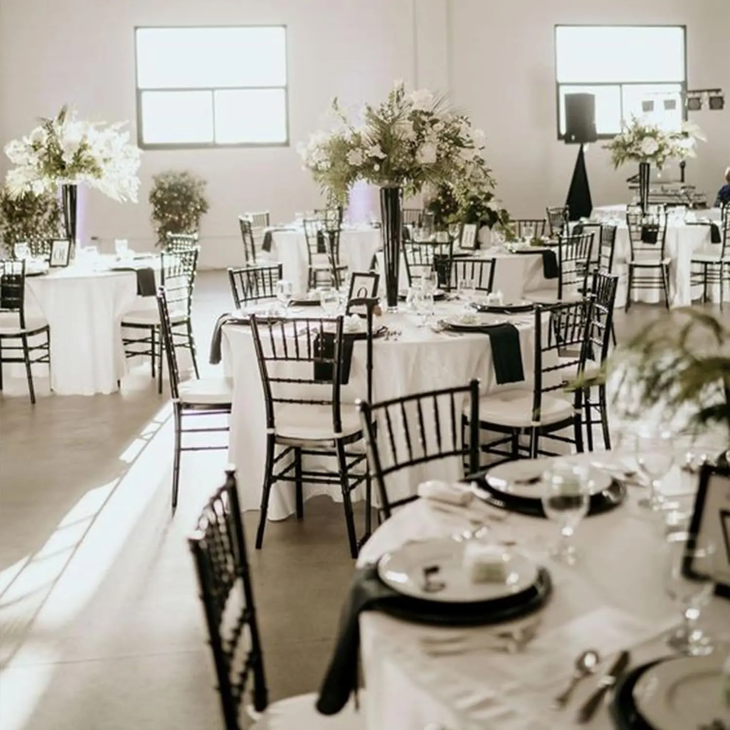 10 Pack White Round Tablecloths, 120 Inch Stain Resistant and Wrinkle Round Table Clothes, Washable Polyester Table