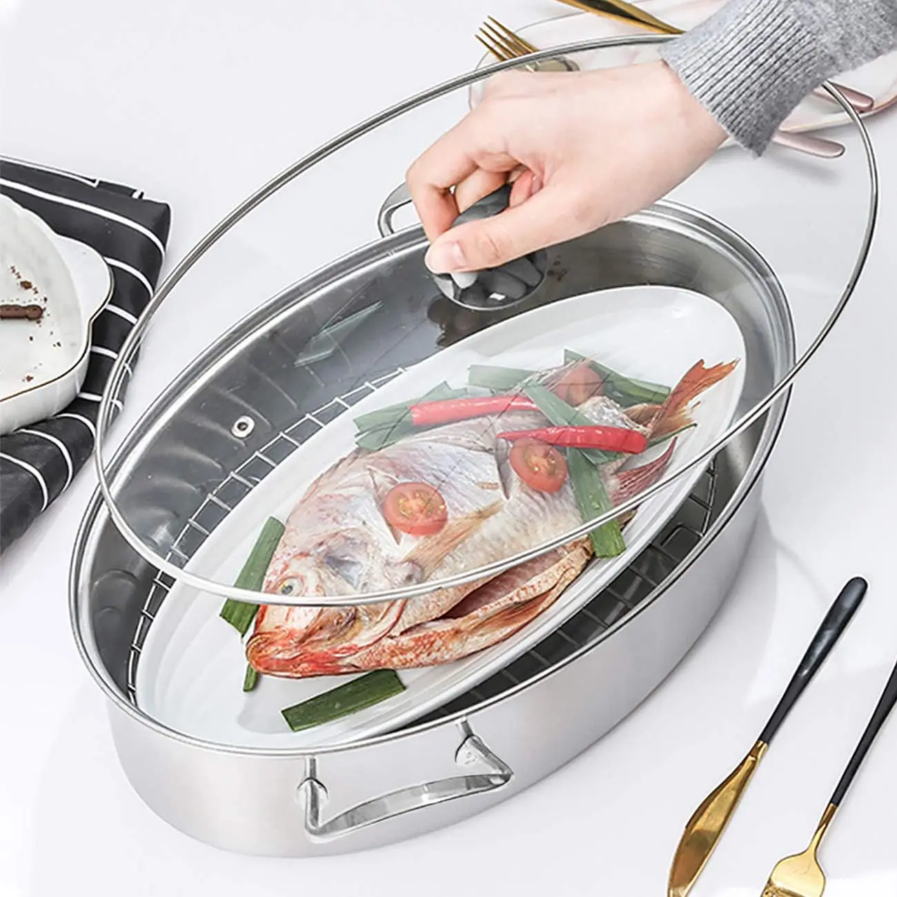 8Qt Stainless Steel Fish Steamer - Multi-Use Oval Cookware with Rack, Ceramic Pan, Chuck - Stockpot for Steaming Fish