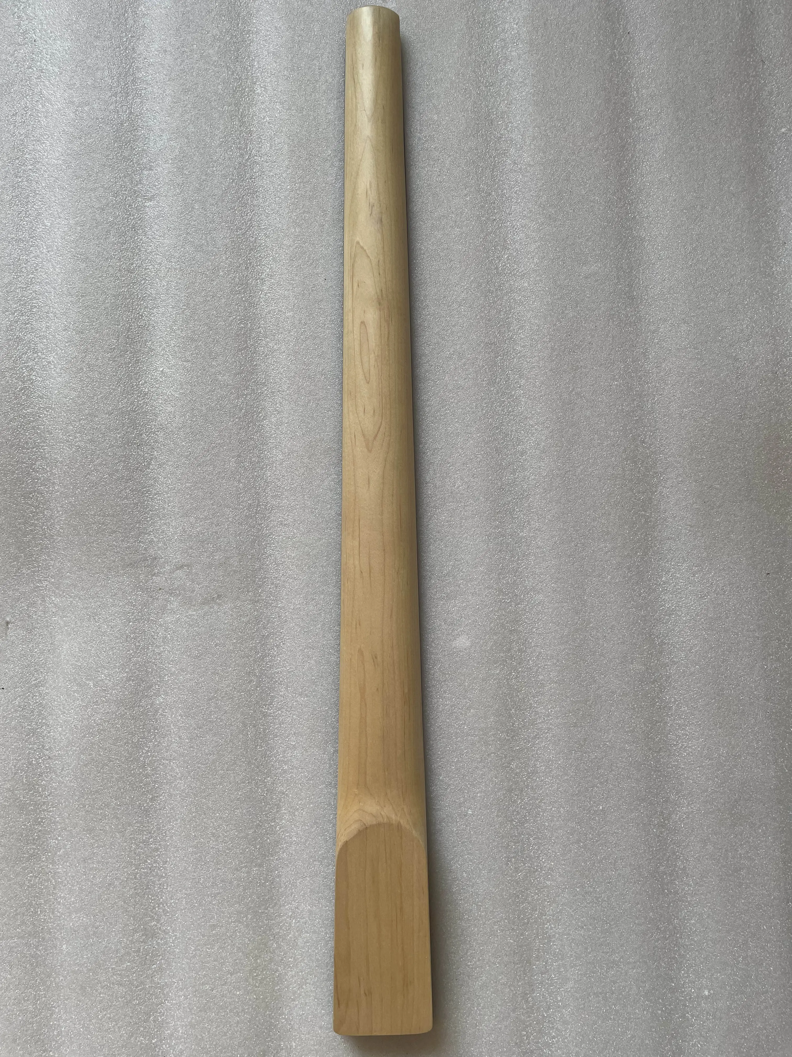 Headless Electric Bass Guitar,4 Strings, 24 Fret,Black Technology,Wood Fingerboard,Maple Neck, Scale Length 864mm, High Quality