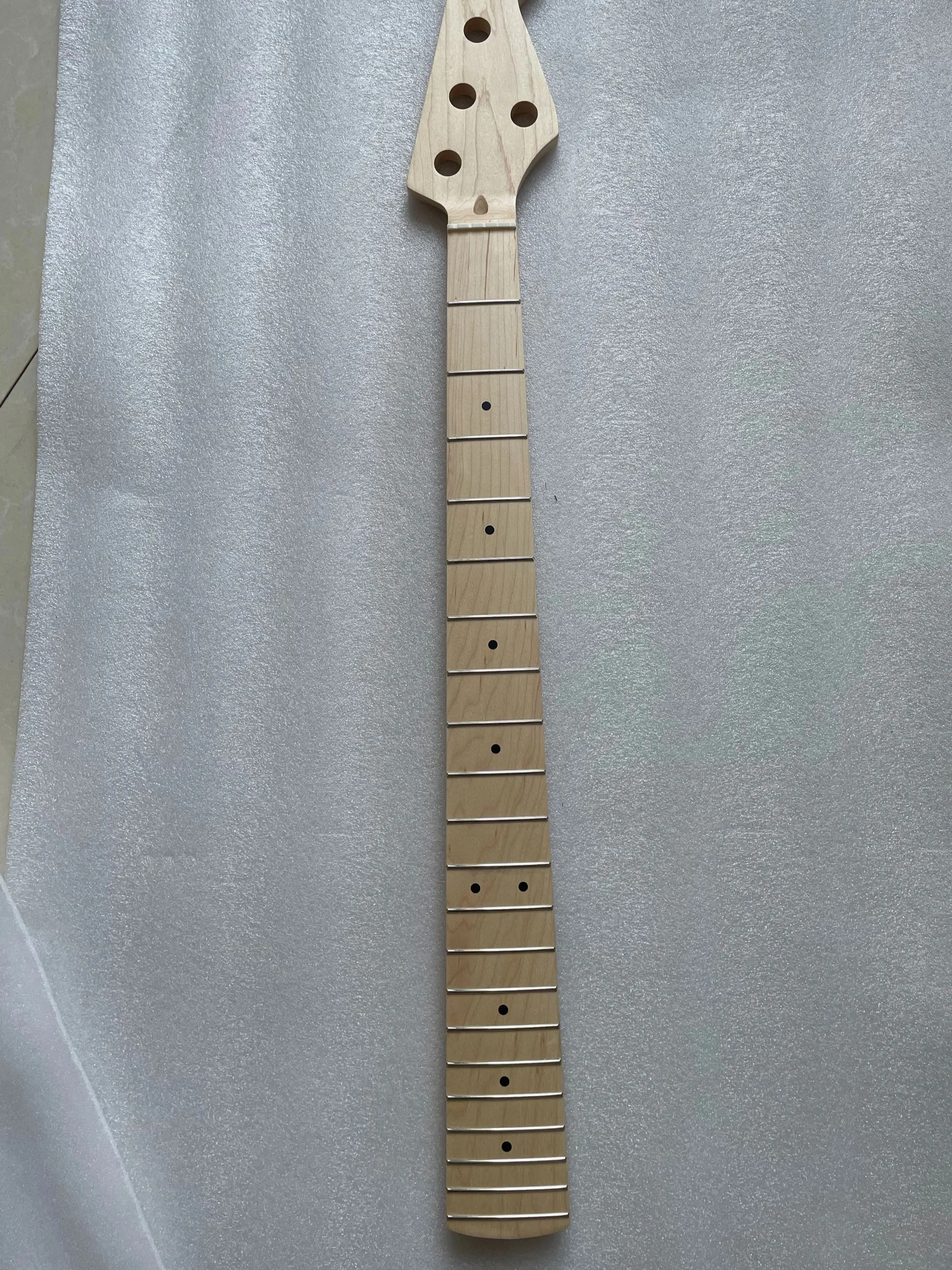 High Quality  Bass Neck 5 Strings 4 Strings Electric Guitar Bass Neck Roasted Canadian Maple Matte 20/24 Fret Bassguitar Neck