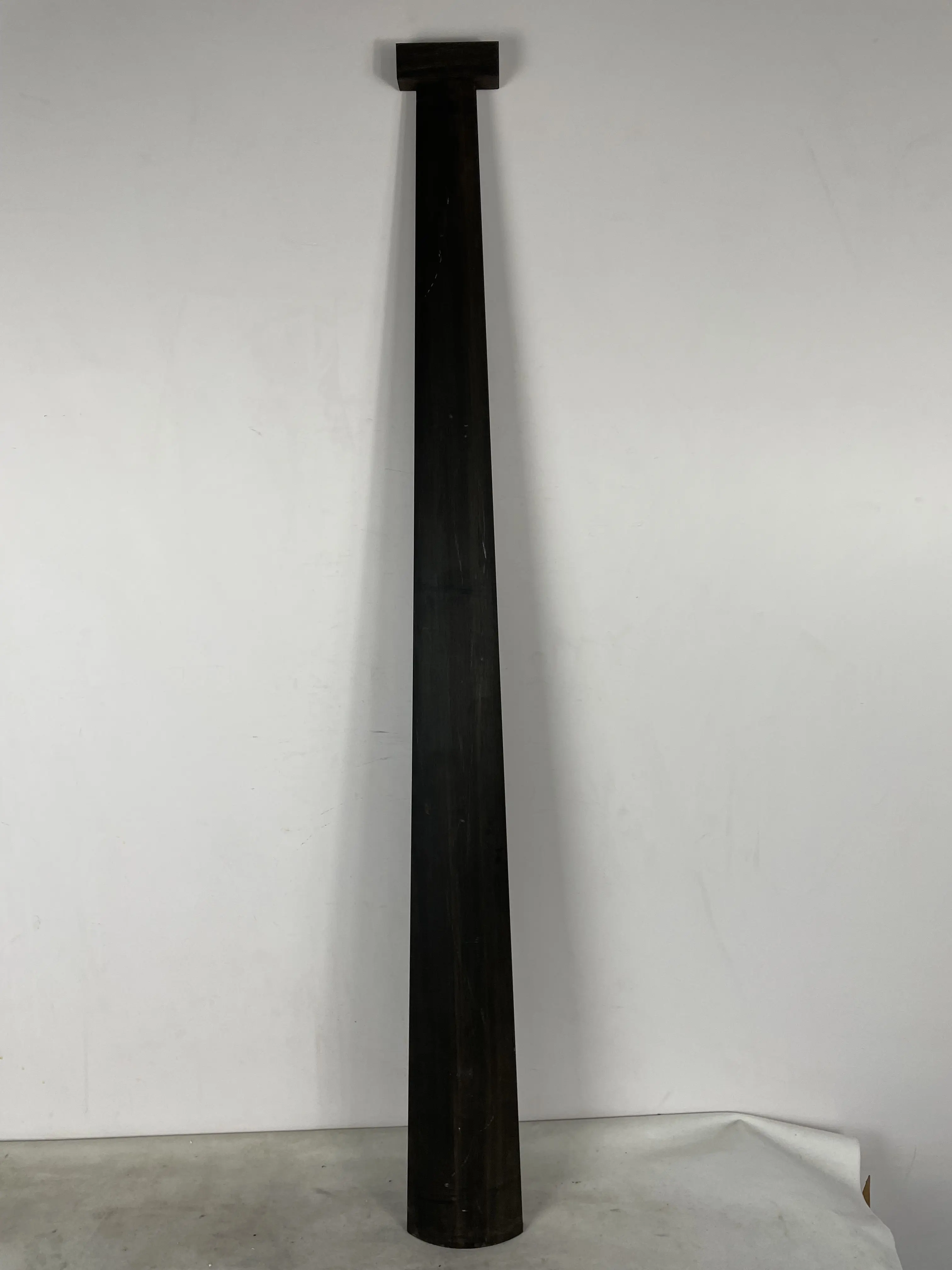 324