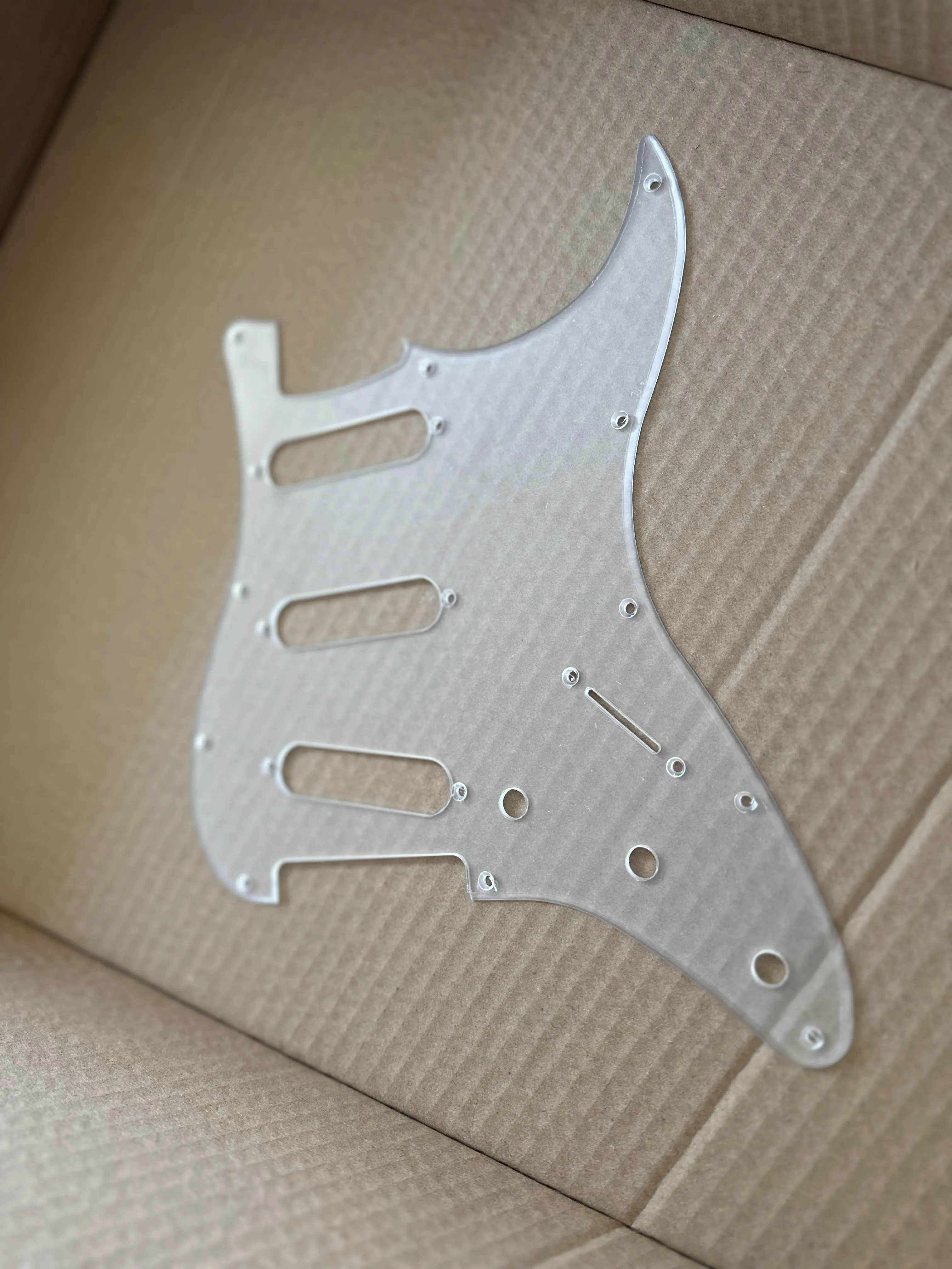 Electric Guitar Pickguard Transparent Arylic for Standard 11 Holes 3 Ply SSS St Scratch Plate Guitar Pick Guard with Srews