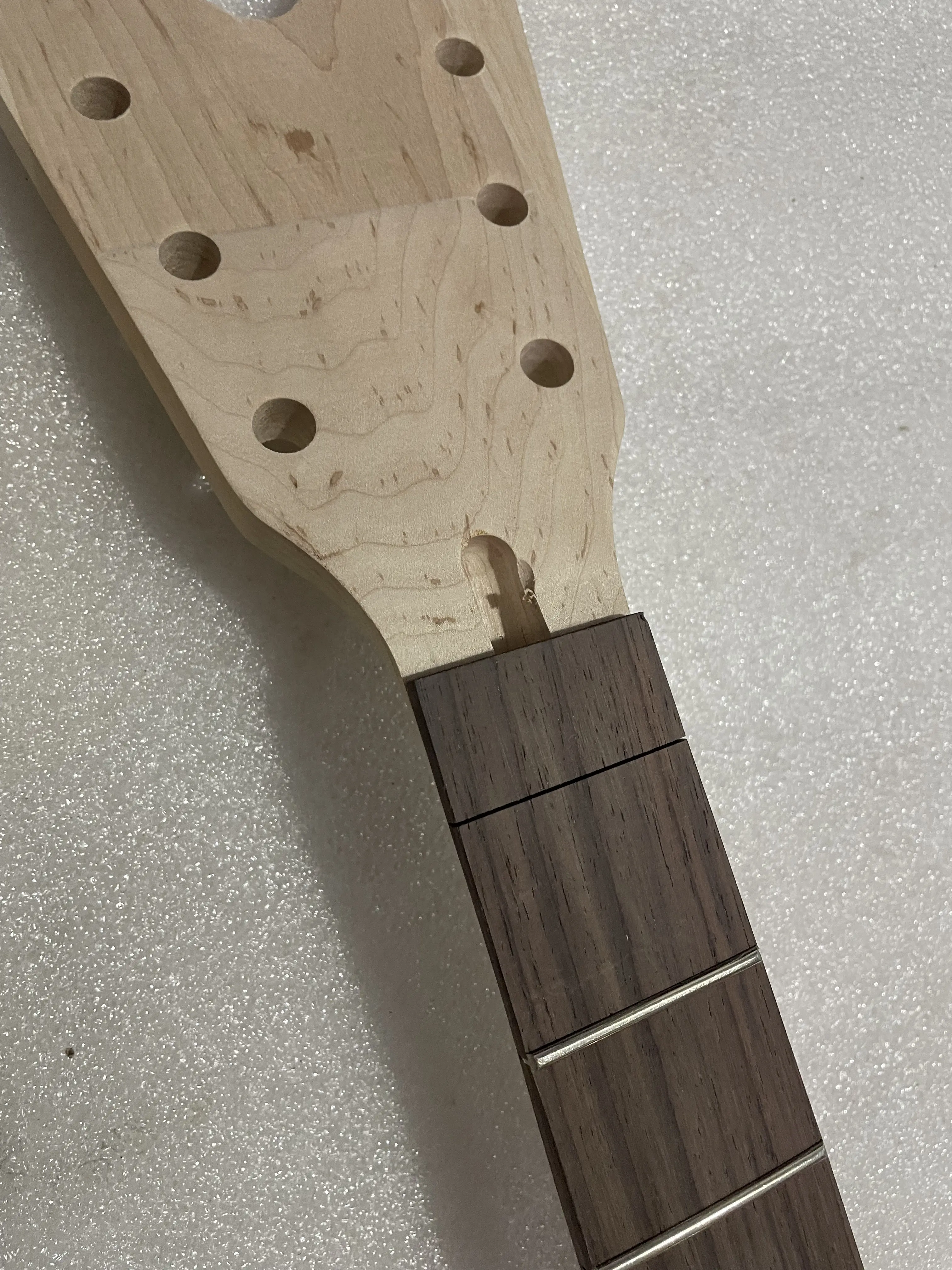 Defective Electric Guitar Body and Neck Maple, Solid Basswood, Black, Floyd Rose, 3L3R, DIY Part, A Set Stock,Need to Cut
