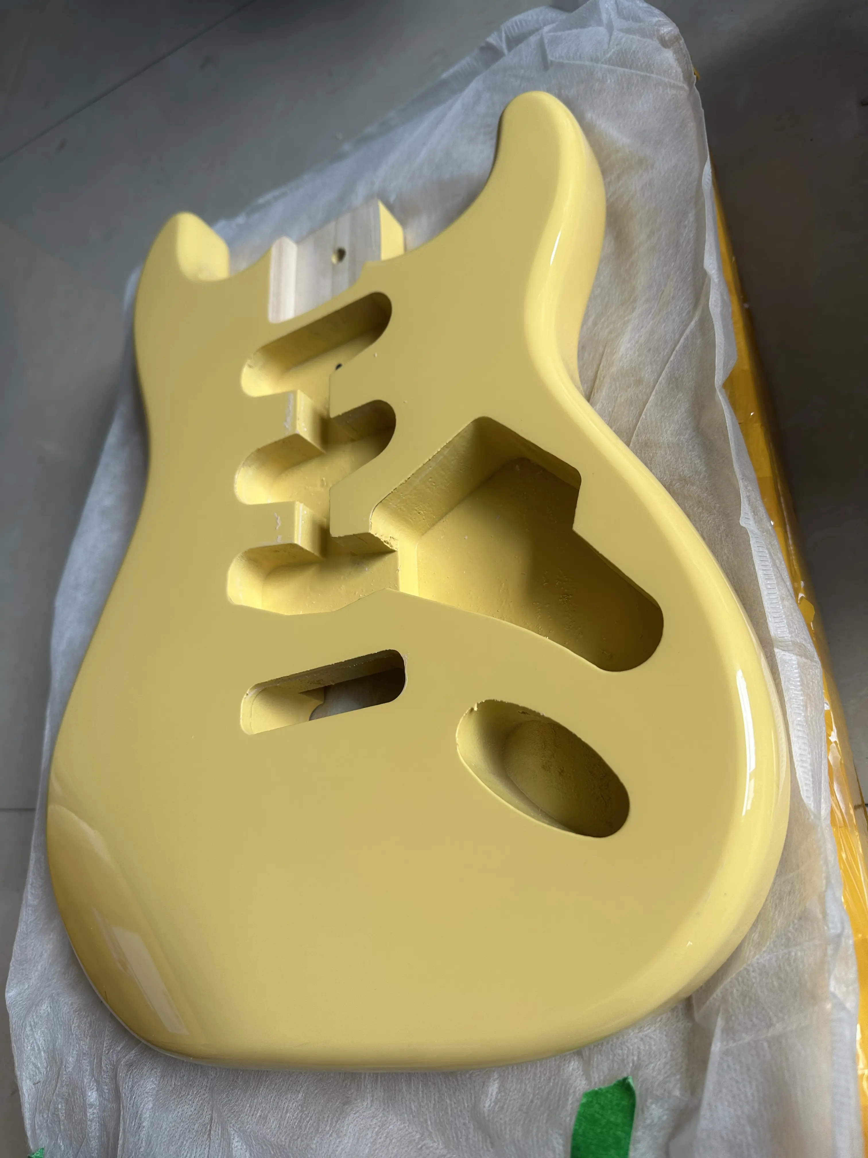 Customized High Quality ST Electric Guitar Body Unfinished Polar Blank Guitarra Barrel Replacement Luthier DIY Part 5.7cm Wide